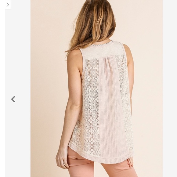 UMGEE NATURAL SLEEVELESS WAFFLE KNIT & LACE TOP - Picture 3 of 6